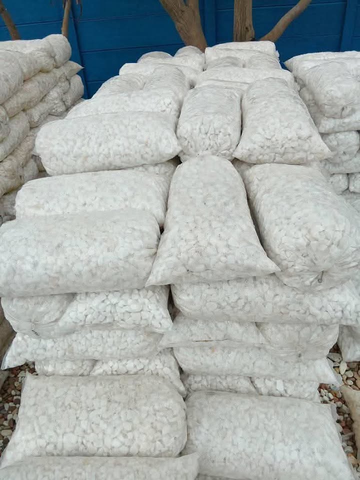 Pebble Stone White 30kg Bag