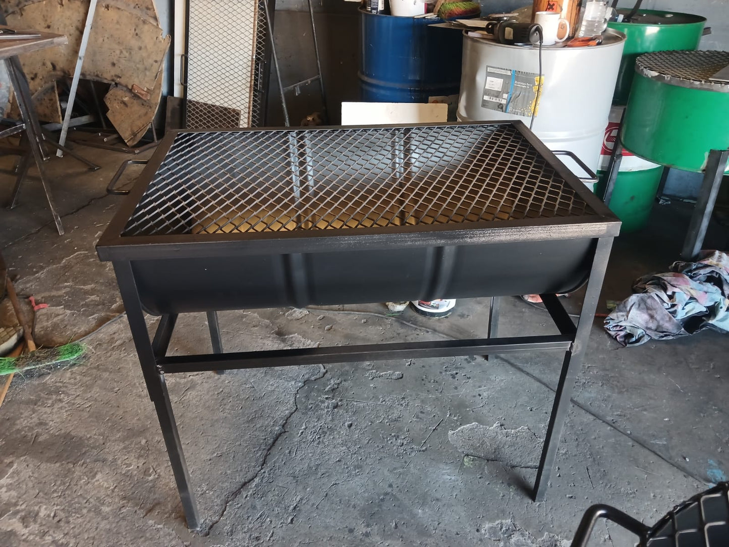 Portable Steel Braai with Grid