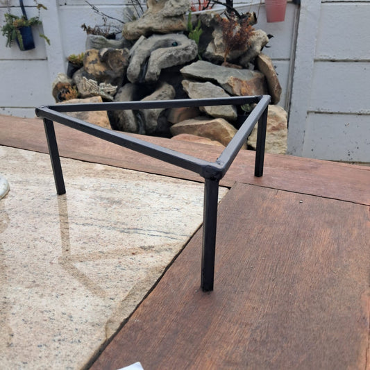 Cast Iron Tripod Potjie Stand