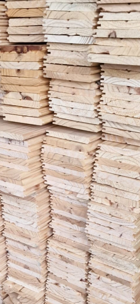 Knotty Pine (Treated)