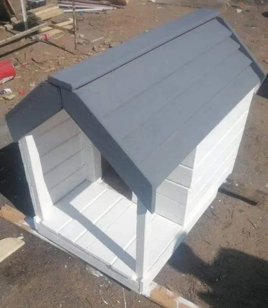 XL Dog House